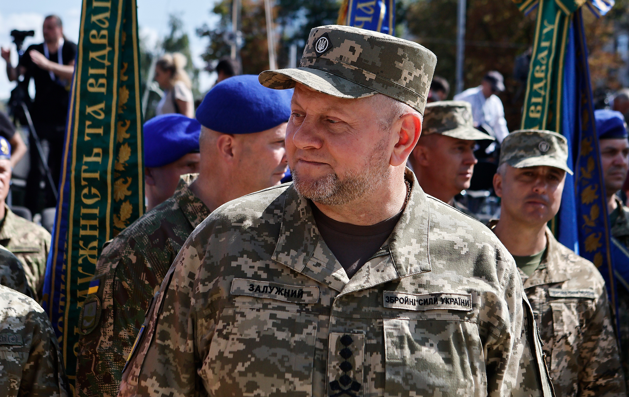 Позывной "Волонтер". Кем был Залужный до большой войны